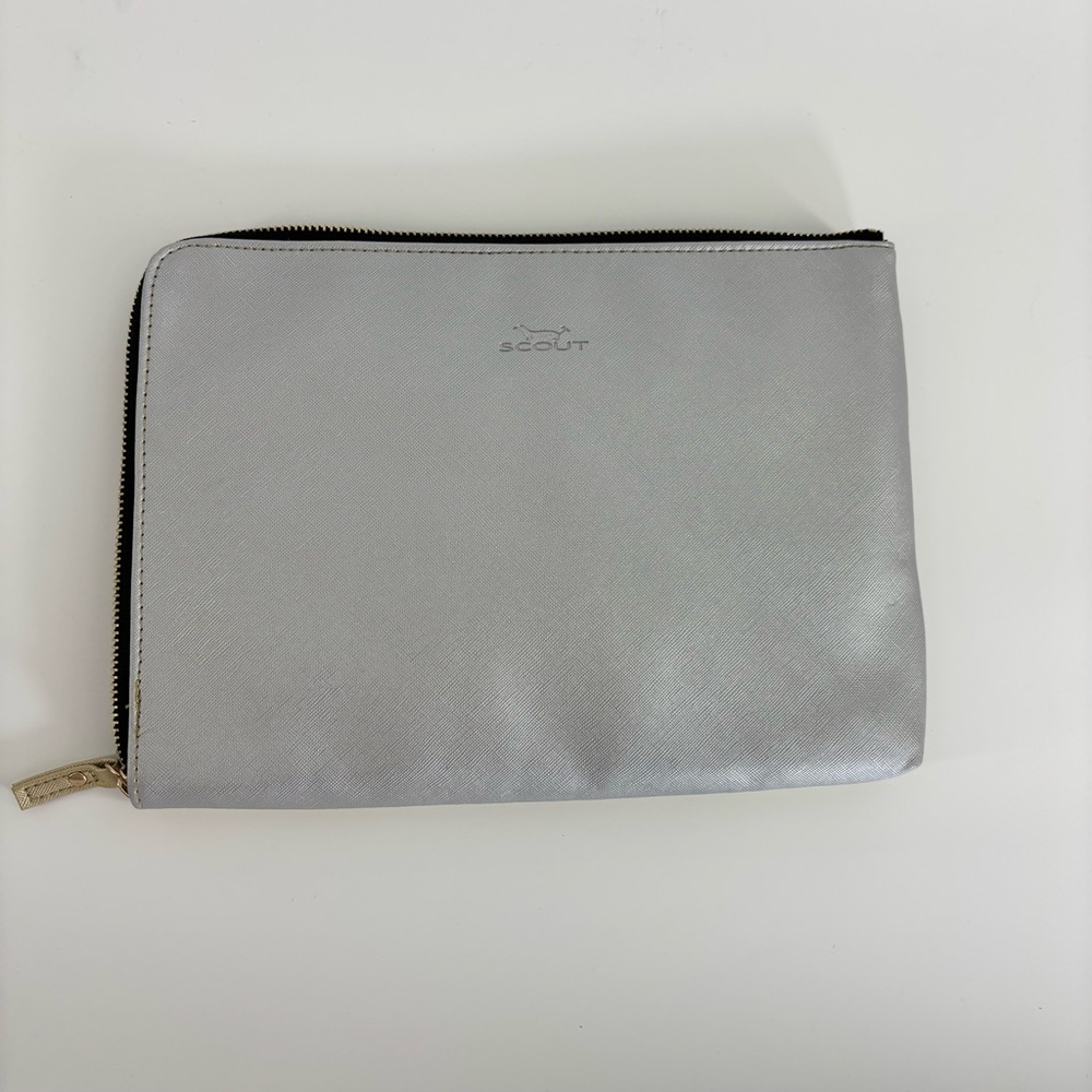 SCOUT Bags - Golden Girl Pouch - Gold/Silver